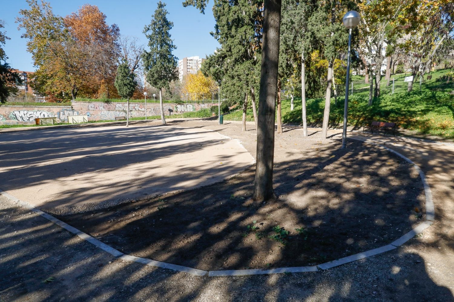 Las obras de remodelación del parque de Agustín Rodríguez Sahagún finalizarán en abril Las obras de remodelación del parque de Agustín Rodríguez Sahagún finalizarán en abril