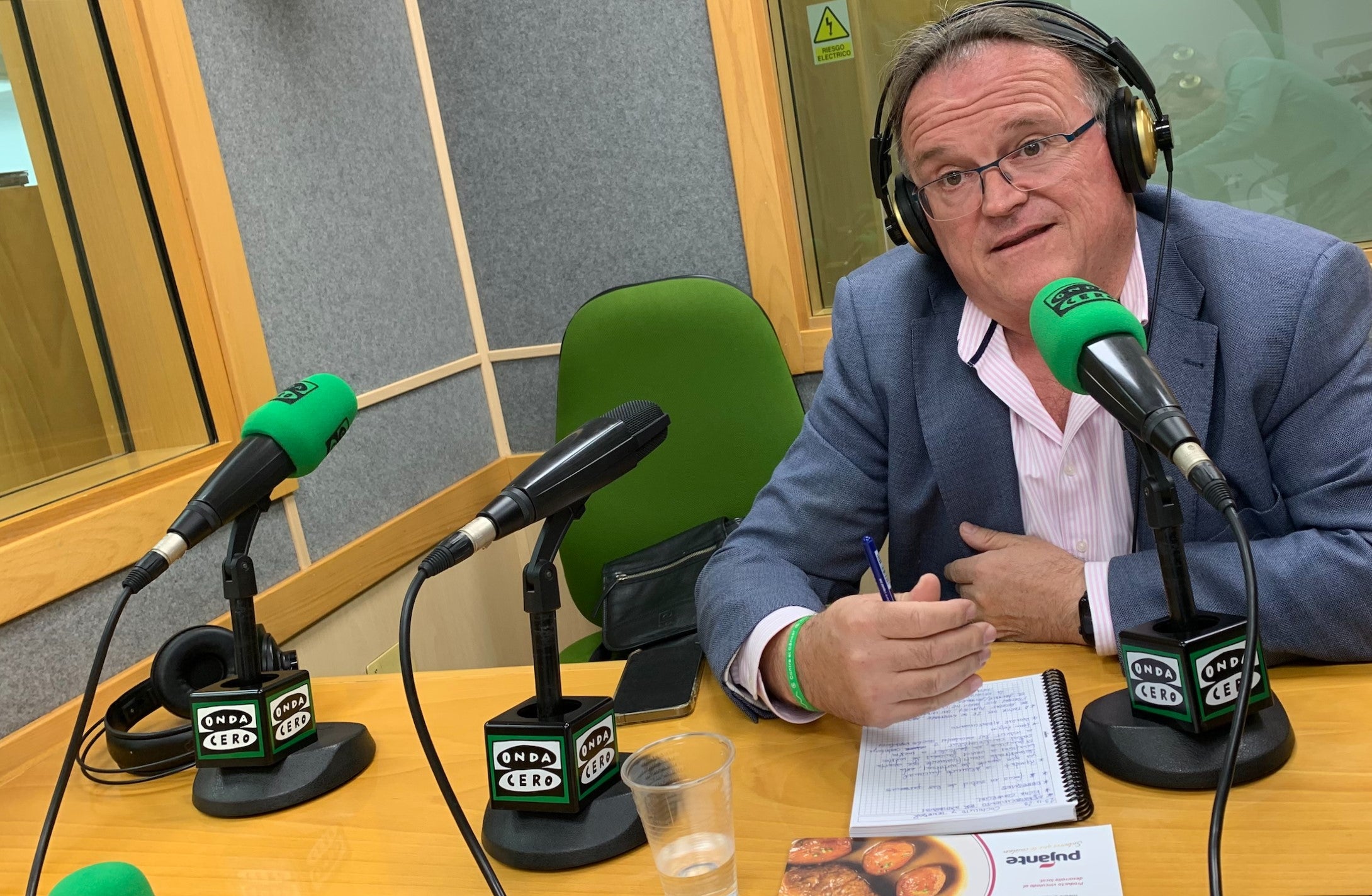 Cuchillito y tenedor: Pujante + el único pollo fuente de ácidos grasos Omega 3 del mercado Cuchillito y tenedor: Pujante + el único pollo fuente de ácidos grasos Omega 3 del mercado