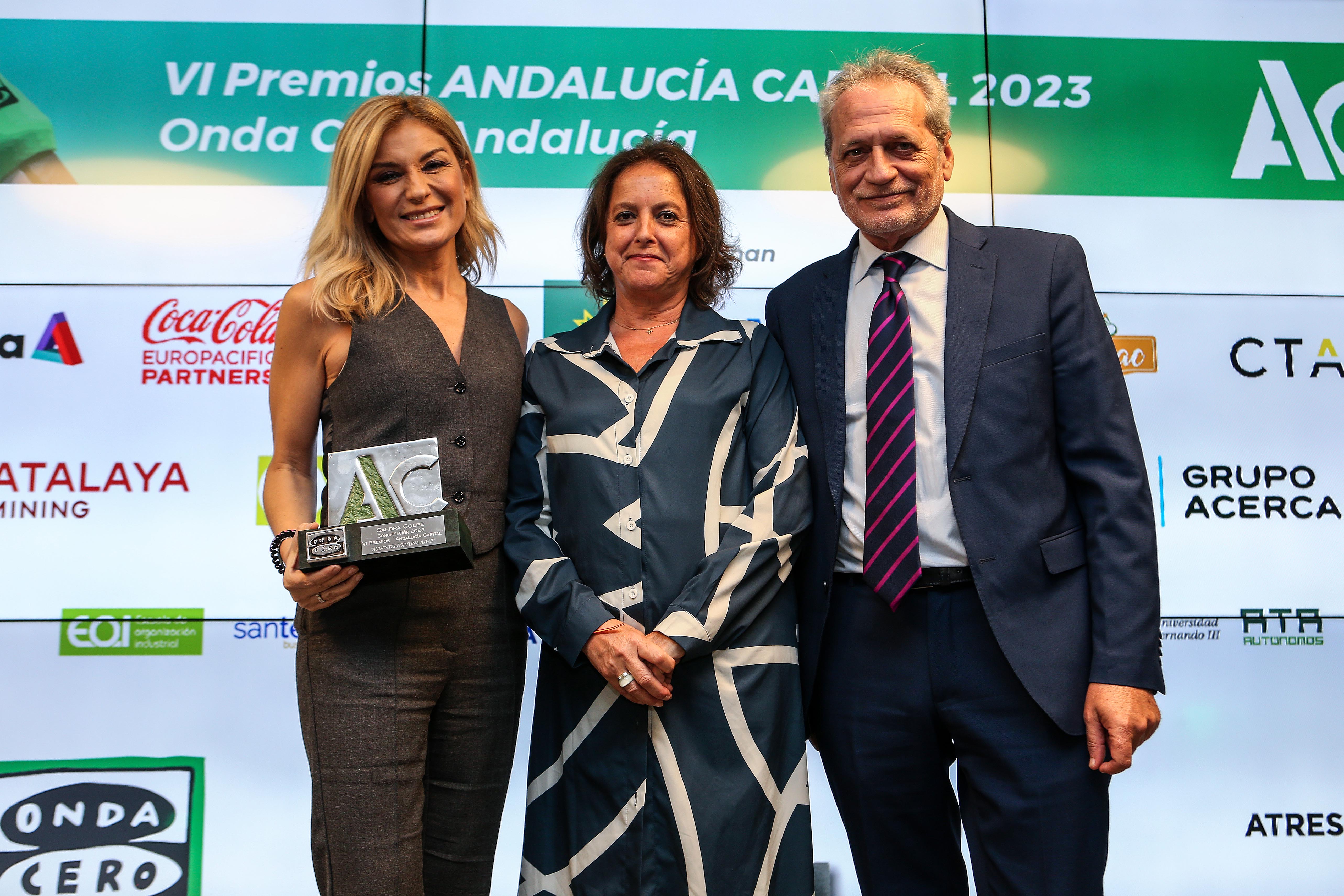 Sandra Golpe premio de Comunicación ANDALUCÍA CAPITAL 2023 Sandra Golpe premio de Comunicación ANDALUCÍA CAPITAL 2023