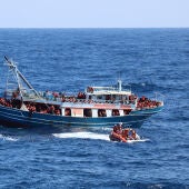 Imagen de una embarcación en el Mediterráneo