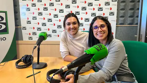 Las doctoras Laura García-Filoso Moraleda y Elsa Gándara Rodríguez de Campoamor Las doctoras Laura García-Filoso Moraleda y Elsa Gándara Rodríguez de Campoamor