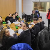 Tertulia violencia de género con los colegios Luis Vives y Santo Angel de Ourense Tertulia violencia de género con los colegios Luis Vives y Santo Angel de Ourense