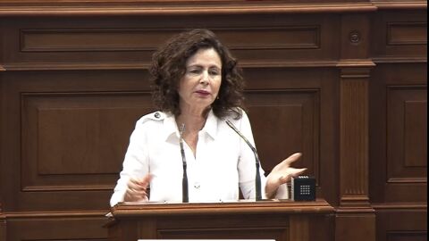 Matilde Asian, Consejera Hacienda Gobierno Canarias