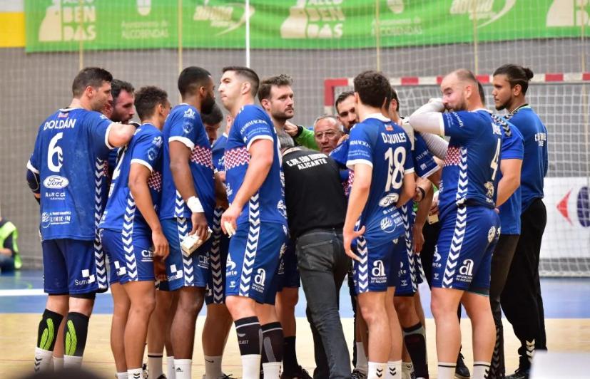 Karlos Rubio no podrá jugar al menos hasta dentro de dos meses por su lesión Karlos Rubio no podrá jugar al menos hasta dentro de dos meses por su lesión