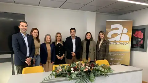 A Xunta formará a 800 persoas desempregadas a través de 8 programas integrados A Xunta formará a 800 persoas desempregadas a través de 8 programas integrados