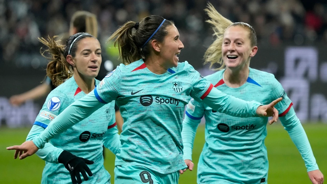El Barça remonta para superar al Eintracht