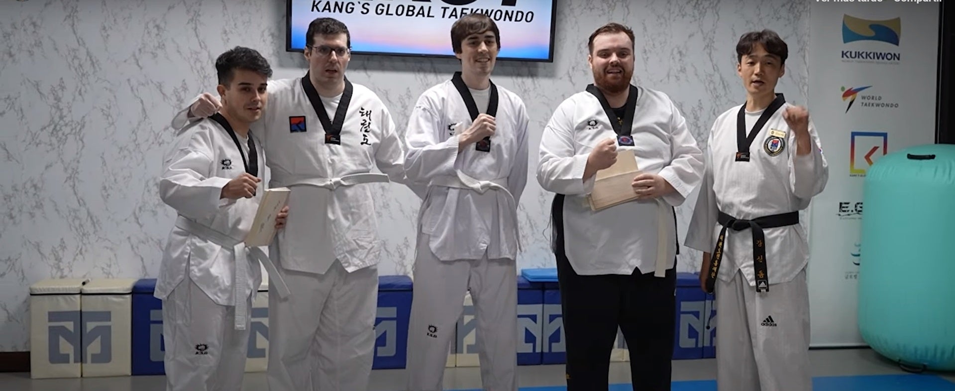 Ibai Llanos se pone el cinturón y el dobok: "Esto es totalmente histórico" Ibai Llanos se pone el cinturón y el dobok: "Esto es totalmente histórico"