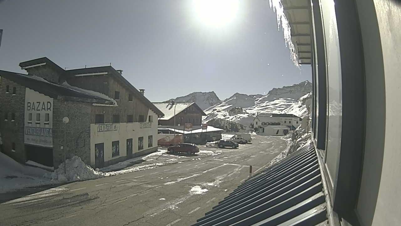 Sallent y Formigal recuperan la luz tras diez horas sin suministro Sallent y Formigal recuperan la luz tras diez horas sin suministro