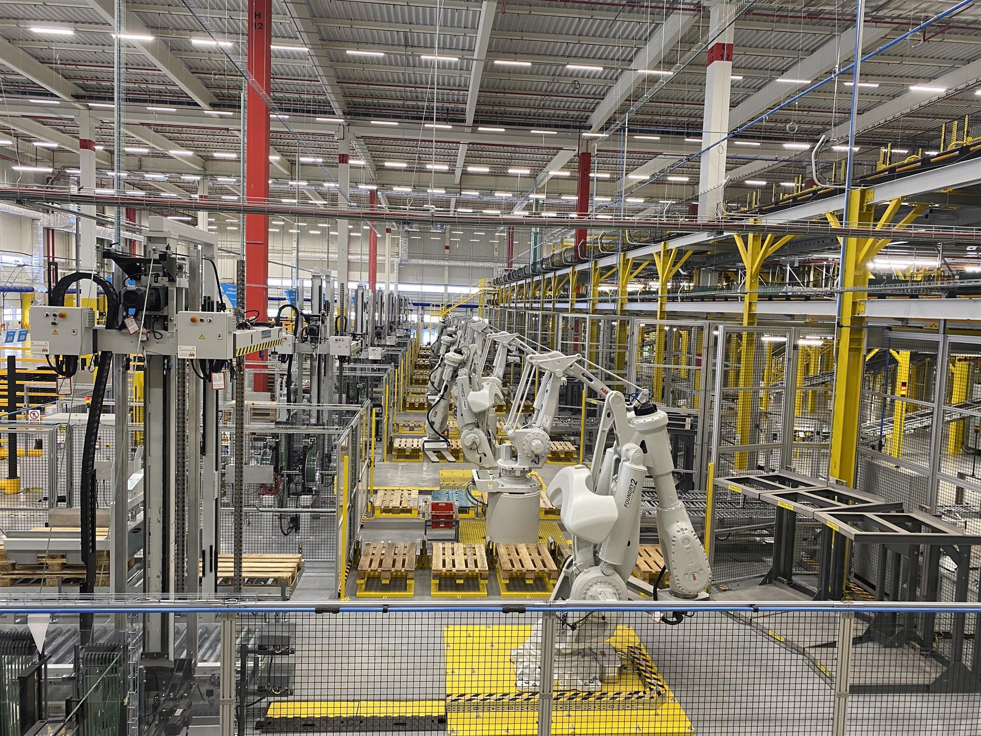 Así trabaja la logística para lograr envíos en 24 horas Así trabaja la logística para lograr envíos en 24 horas