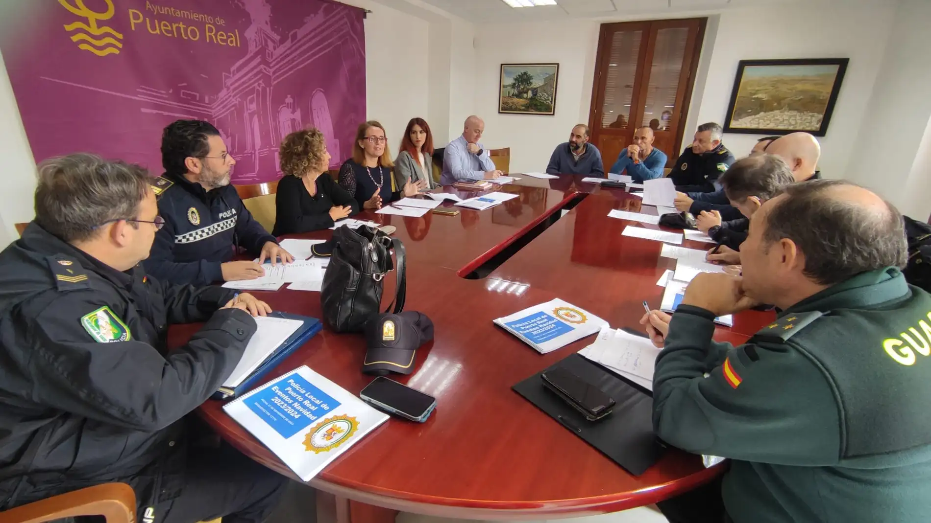 La reunión se ha celebrado en el Ayuntamiento de Puerto Real