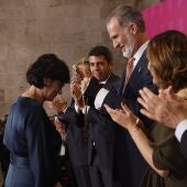 El Rey Felipe VI, en la entrega de los premios Jaume I, ante la presencia del presidente de la Generalitat Valenciana, Carlos Mazón