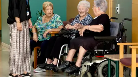 Salut i Drets Socials: Més units que mai per les residències Salut i Drets Socials: Més units que mai per les residències