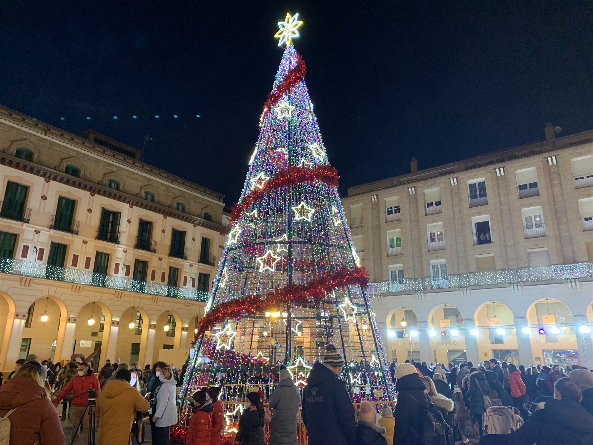 Cuándo se encienden las luces de Navidad en Huesca: el mejor lugar para verlas Cuándo se encienden las luces de Navidad en Huesca: el mejor lugar para verlas