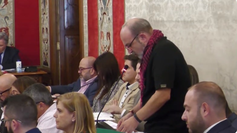 El precio del agua para consumo en Alicante subirá el año que viene una media del seis por ciento El precio del agua para consumo en Alicante subirá el año que viene una media del seis por ciento