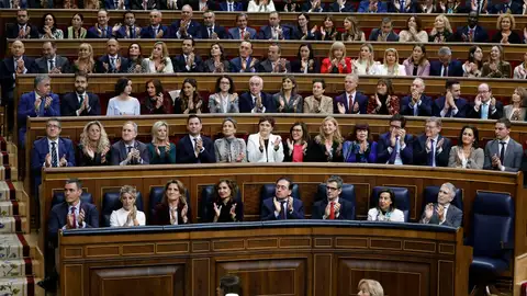 Estos son los ministros del PSOE que renunciarán a su escaño la próxima semana Estos son los ministros del PSOE que renunciarán a su escaño la próxima semana
