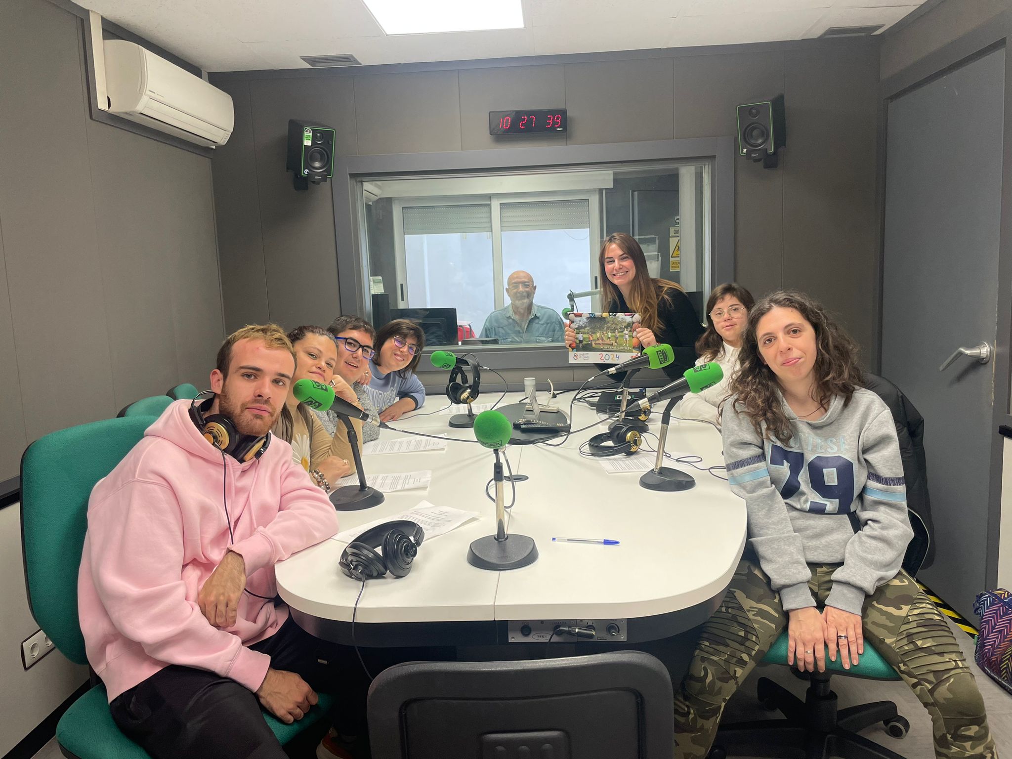 Síndrome de Down Castellón conmemora el Día de la Discapacidad Intelectual y el Día del Voluntariado en Onda Cero Síndrome de Down Castellón conmemora el Día de la Discapacidad Intelectual y el Día del Voluntariado en Onda Cero