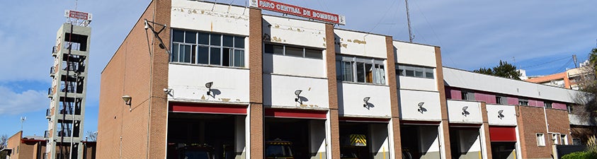 El Ayuntamiento de València rescinde el contrato de obras para remodelar el parque central de bomberos El Ayuntamiento de València rescinde el contrato de obras para remodelar el parque central de bomberos