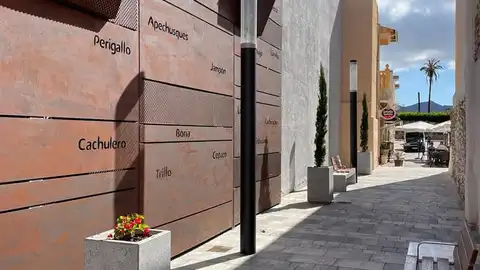pulpi-muro palabros pulpi-muro palabros