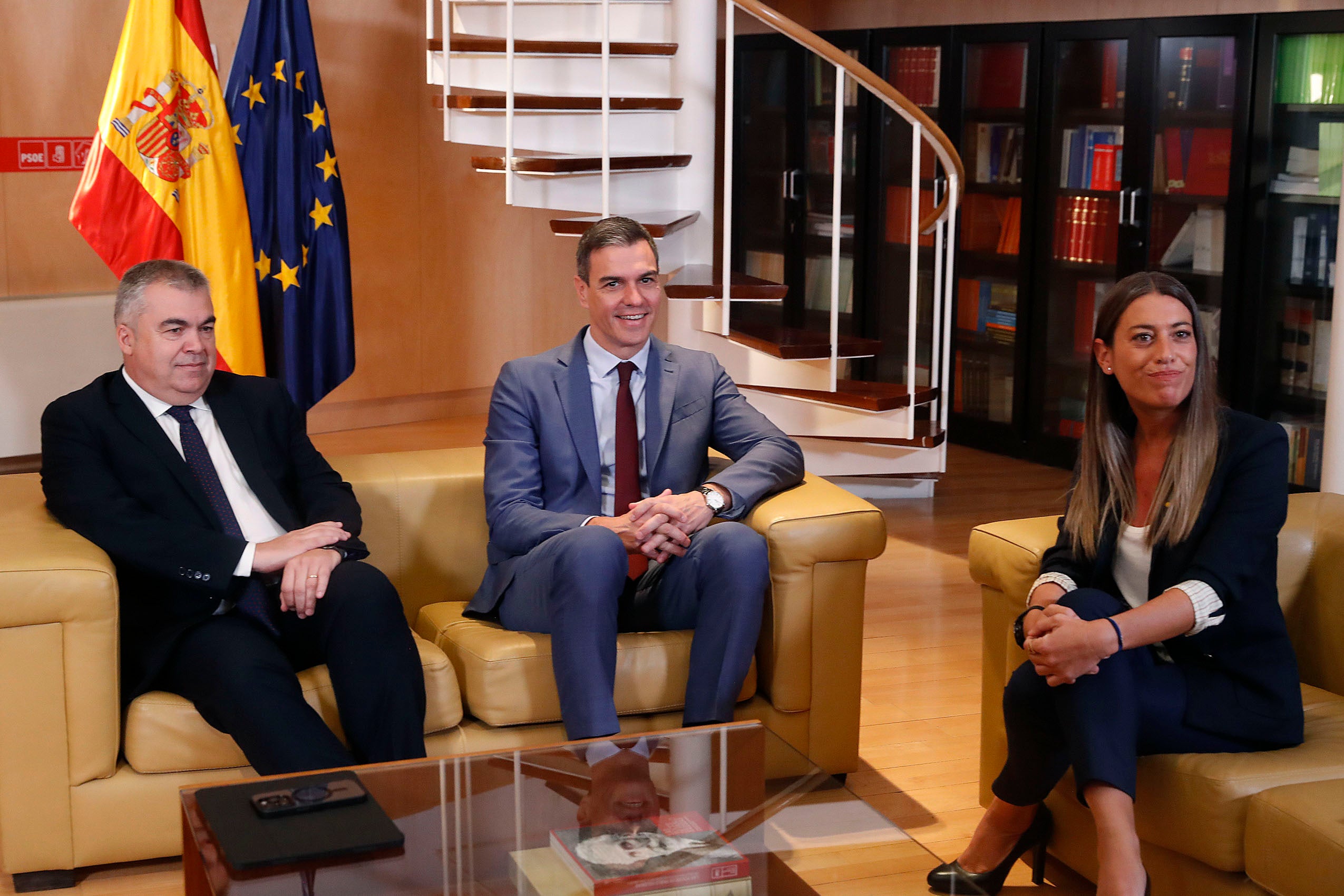 PSOE y Junts eligen al diplomático salvadoreño Francisco Galindo como verificador PSOE y Junts eligen al diplomático salvadoreño Francisco Galindo como verificador