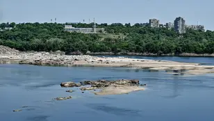 El río Dniéper a su paso por la provincia de Zaporiyia, en Ucrania