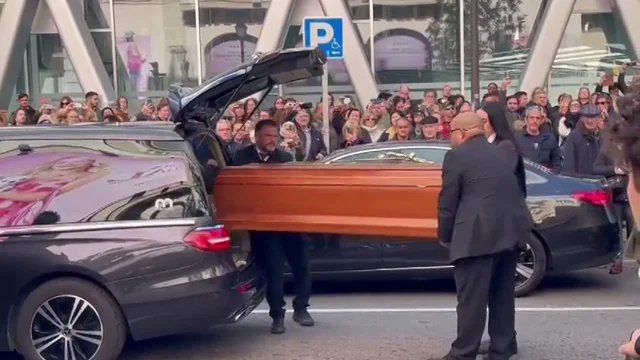 La capilla ardiente de Concha Velasco se instala en el teatro La Latina de Madrid
