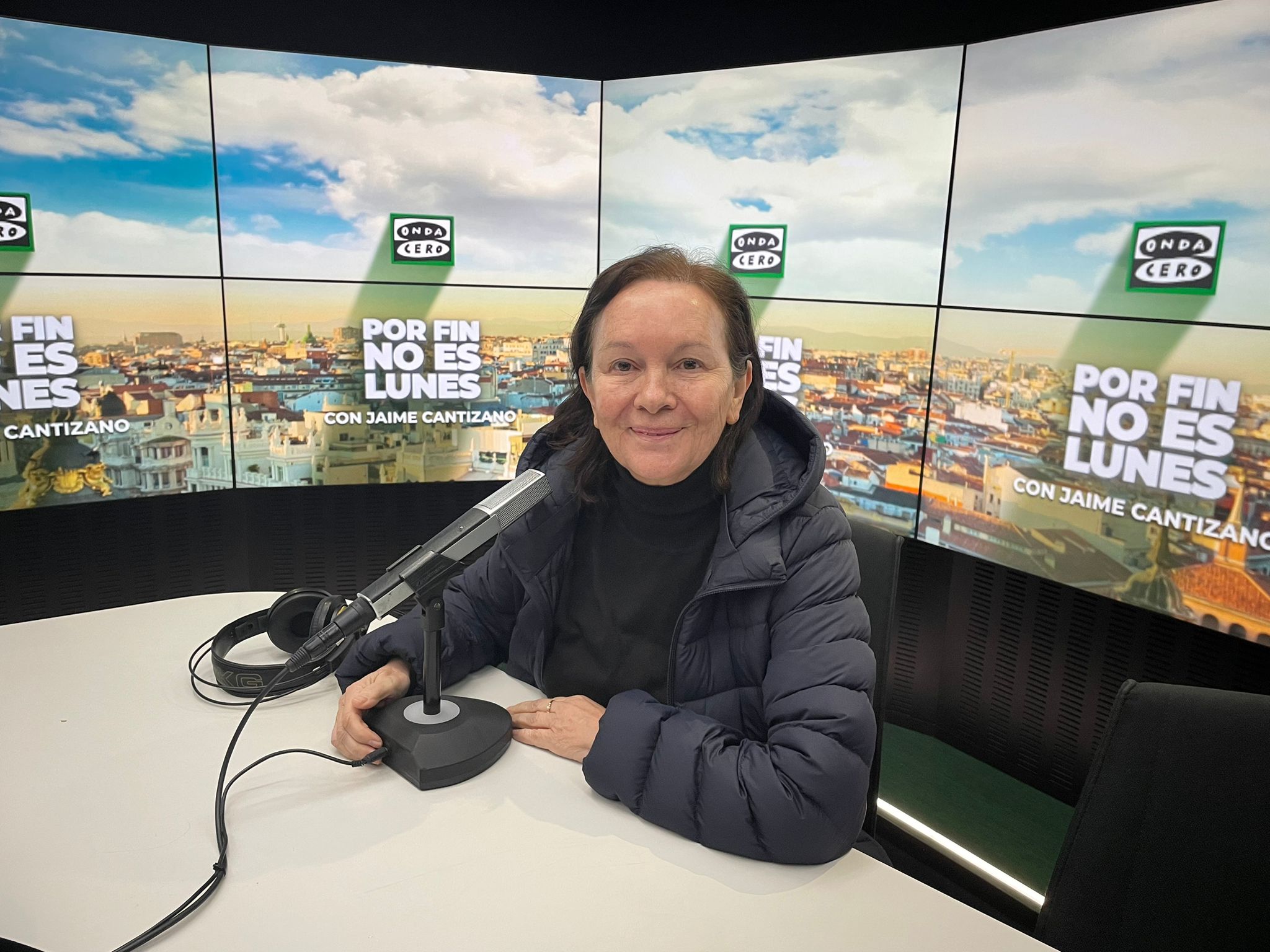 Clara Sánchez: "A la RAE puedo aportar mi trabajo y, sobre todo, ganas de aprender" Clara Sánchez: "A la RAE puedo aportar mi trabajo y, sobre todo, ganas de aprender"