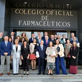 Autoridades y premiados en el Colgeio de Farmacéuticos de Ciudad Real Autoridades y premiados en el Colgeio de Farmacéuticos de Ciudad Real