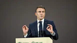 Imagen de archivo del presidente francés, Emmanuel Macron, durante la COP28