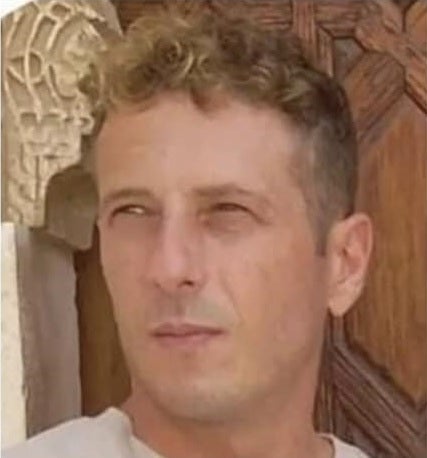 Alzira se concentra por la búsqueda de un joven desaparecido Alzira se concentra por la búsqueda de un joven desaparecido