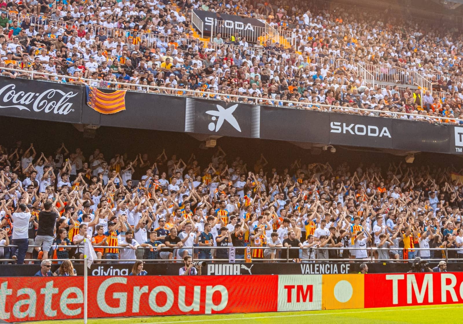 El Valencia pone a la venta abonos de media temporada de la Grada Joven El Valencia pone a la venta abonos de media temporada de la Grada Joven