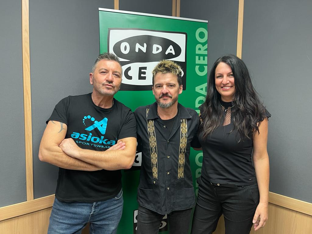 En Más de uno Alicante recibimos la visita del cantante Coque Malla quien actuará en el ADDA el 20 de enero En Más de uno Alicante recibimos la visita del cantante Coque Malla quien actuará en el ADDA el 20 de enero