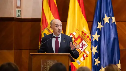 El delegado del Gobierno en Aragón, Francisco Beltrán, durante el acto de aniversario El delegado del Gobierno en Aragón, Francisco Beltrán, durante el acto de aniversario