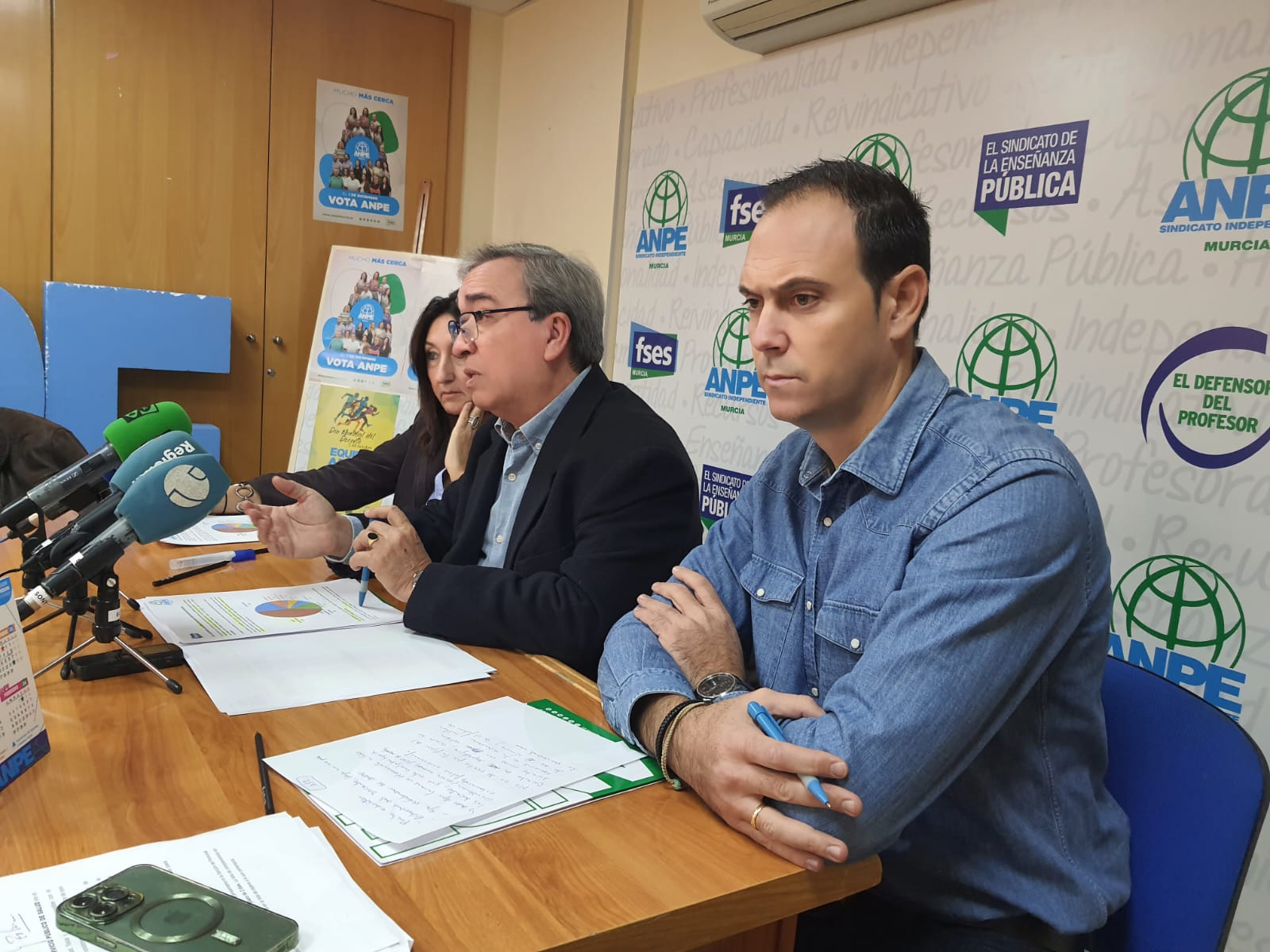Aumentan los casos registrados de conflictos en las aulas de la Región Aumentan los casos registrados de conflictos en las aulas de la Región