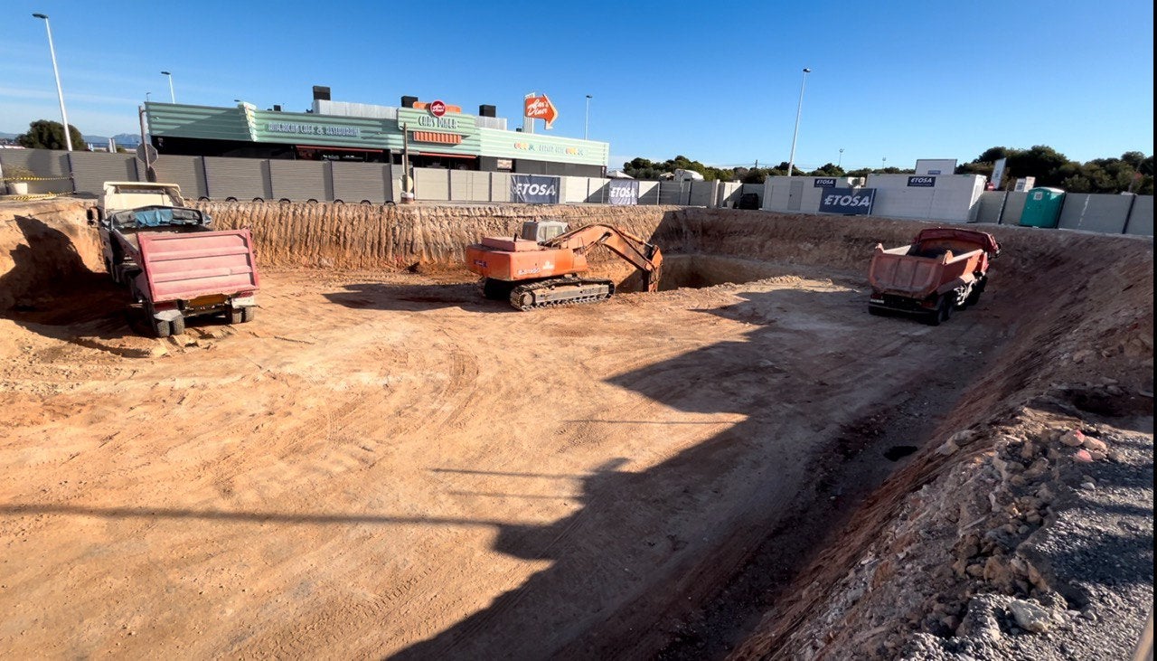 La cadena Hilton abrirá en 2025 en la pedanía de El Altet de Elche su primer hotel en la provincia de Alicante La cadena Hilton abrirá en 2025 en la pedanía de El Altet de Elche su primer hotel en la provincia de Alicante