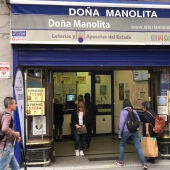 Por qué Doña Manolita es la administración que más premios vende