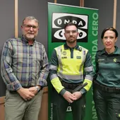 El teniente Andrés Paredes y Marina González de la Guardia Civil de Alicante El teniente Andrés Paredes y Marina González de la Guardia Civil de Alicante