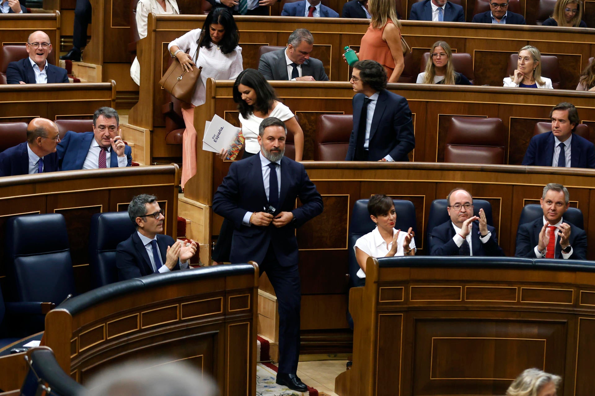 El Congreso debate este martes una iniciativa de Vox para volver al Código Penal anterior a la ley del 'sólo sí es sí' El Congreso debate este martes una iniciativa de Vox para volver al Código Penal anterior a la ley del 'sólo sí es sí'