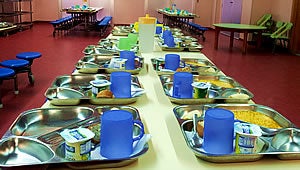 La licitación de los comedores escolares de Zaragoza no convence a las familias La licitación de los comedores escolares de Zaragoza no convence a las familias