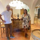 Llanos Arsenal visita 'Masos de Guadalest' para hablarnos de enoturismo.