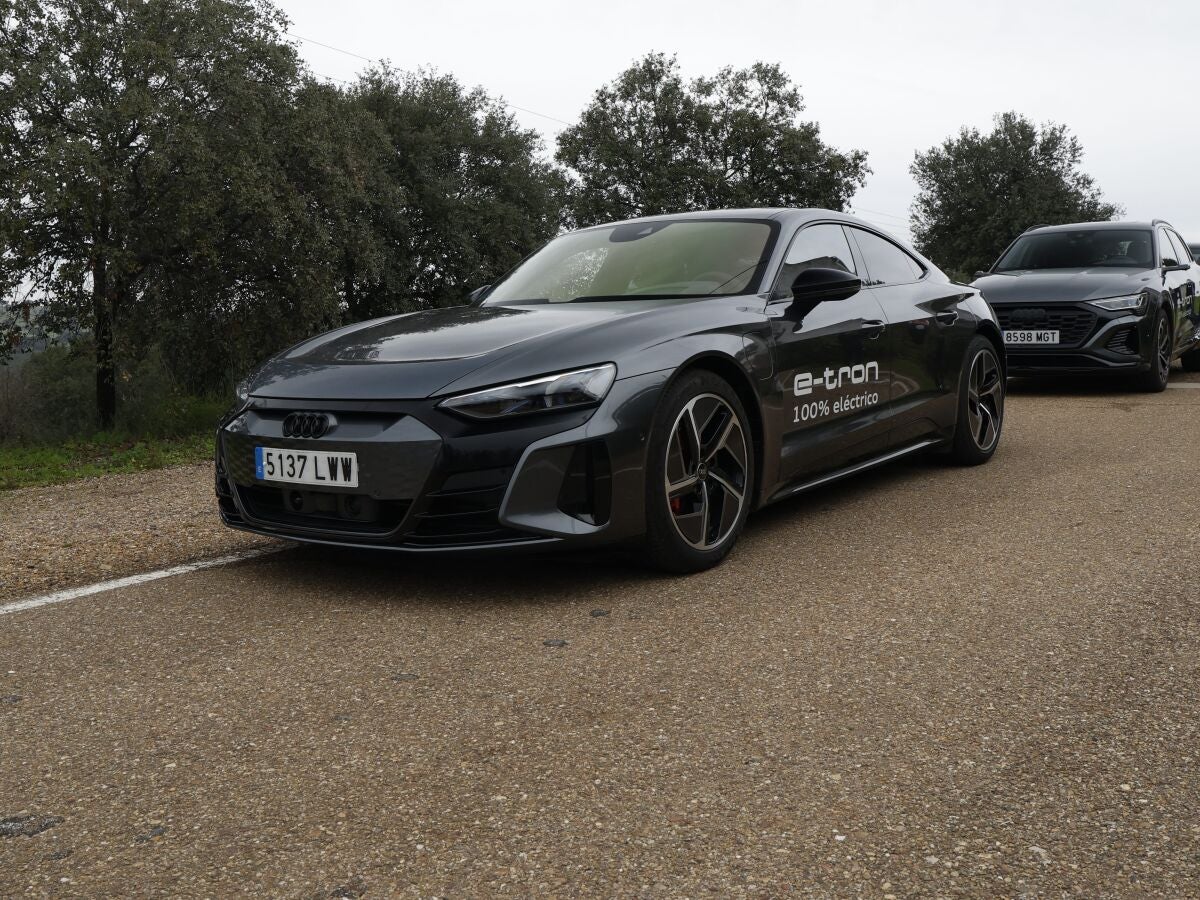 La caravana e tron de Audi se pasea por Badajoz Onda Cero Radio