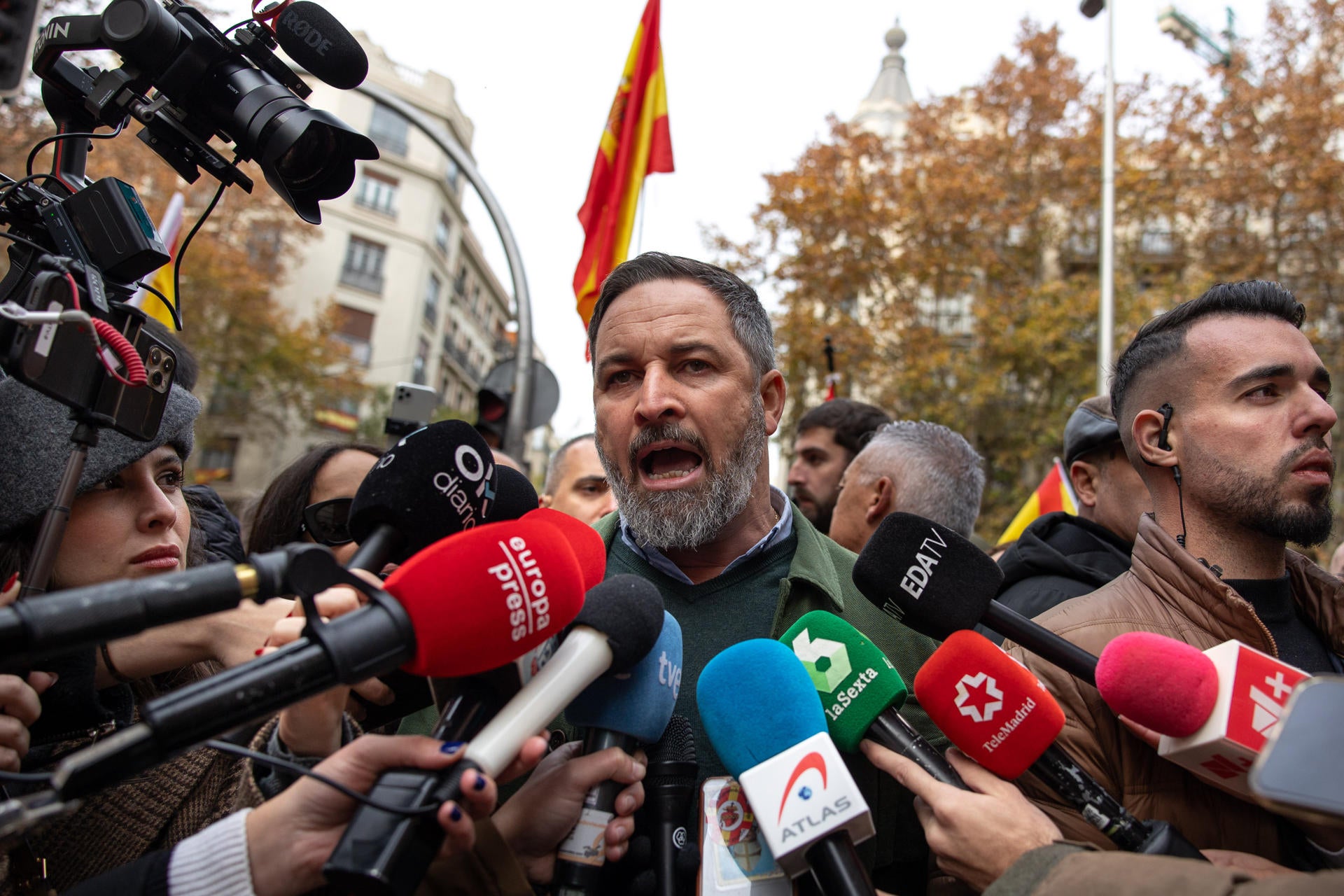 Qué ha dicho Abascal y por qué el PSOE y el PP se han enzarzado por sus palabras Qué ha dicho Abascal y por qué el PSOE y el PP se han enzarzado por sus palabras