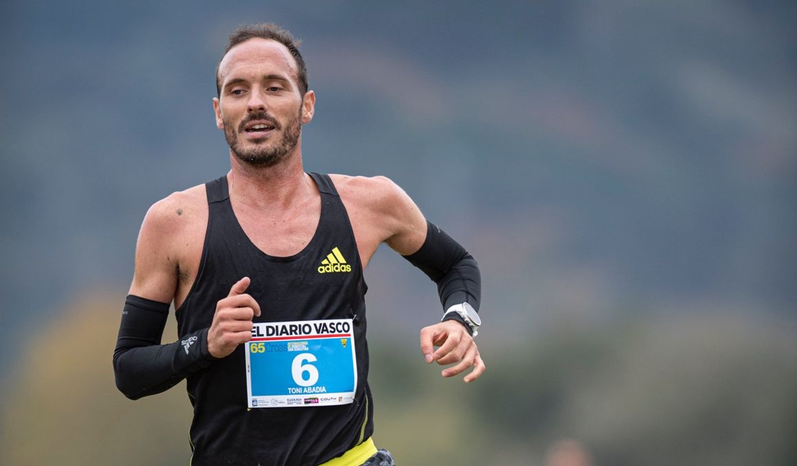 El atleta Toni Abadía, condenado a 40 días de trabajo para la comunidad, por malos tratos a su pareja El atleta Toni Abadía, condenado a 40 días de trabajo para la comunidad, por malos tratos a su pareja