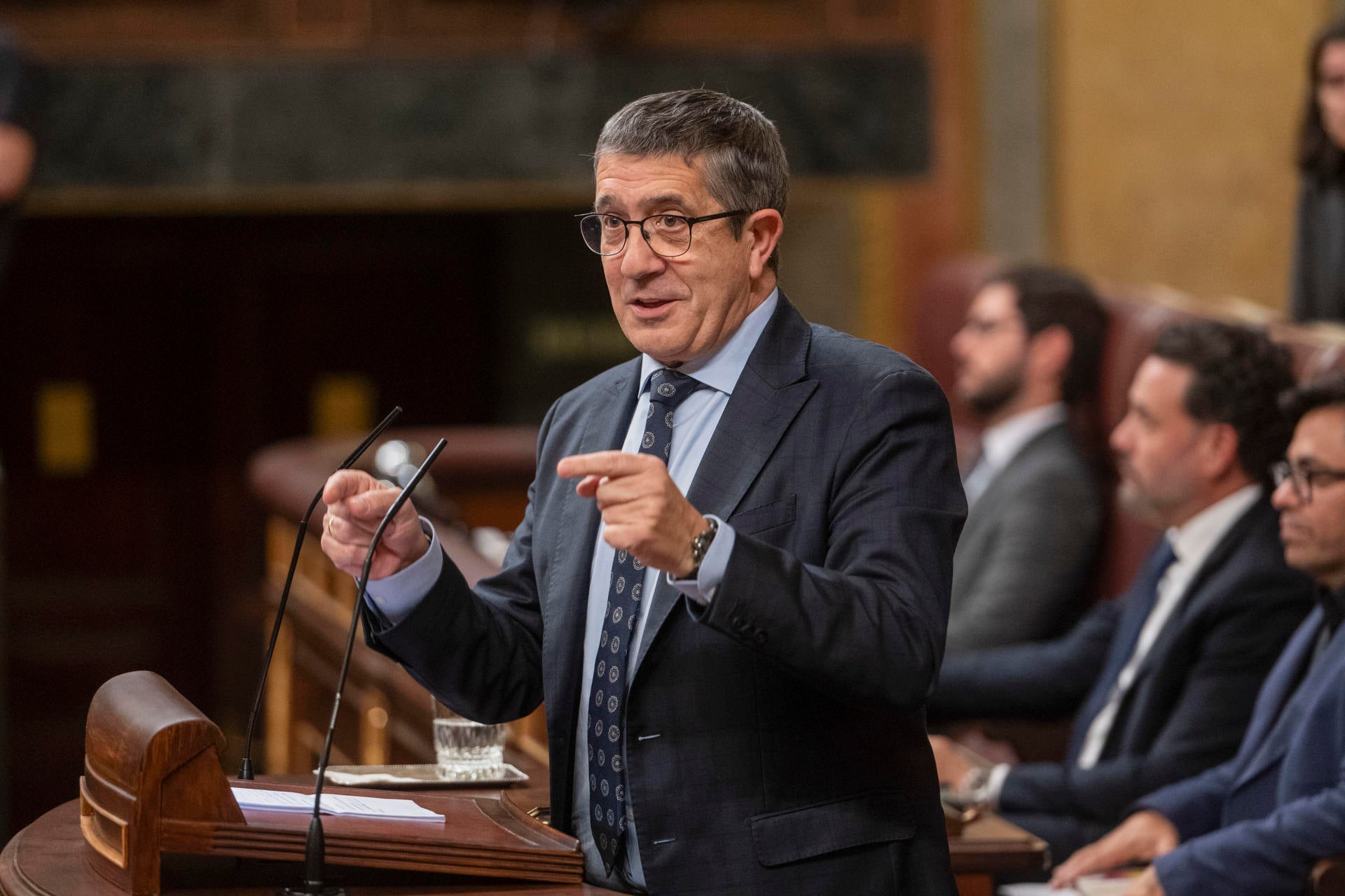 La propuesta en contra de la inmigración de Tellado desata las criticas del Gobierno al PP La propuesta en contra de la inmigración de Tellado desata las criticas del Gobierno al PP