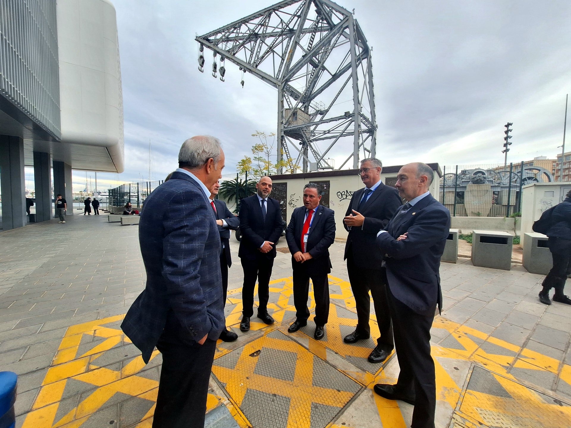 Los empresarios turolenses buscan inversores en Valencia Los empresarios turolenses buscan inversores en Valencia