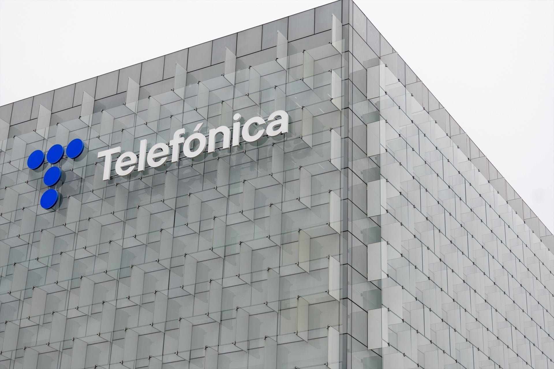 Telefónica rebaja la afectación del ERE a 3.959 empleados Telefónica rebaja la afectación del ERE a 3.959 empleados
