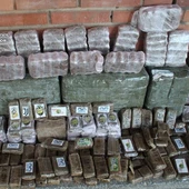 Droga incautada por la Benemérita durante la operación Droga incautada por la Benemérita durante la operación
