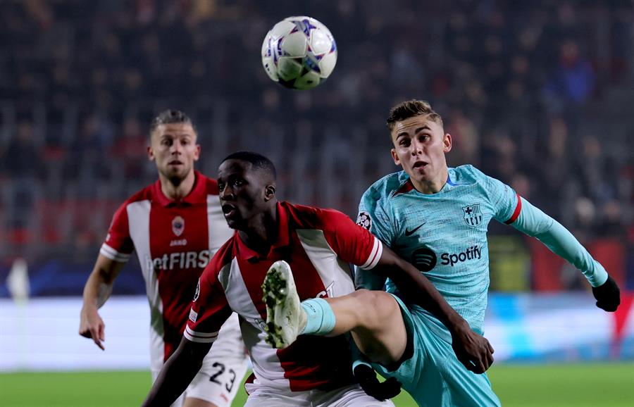 Amberes vs Barcelona: debacle azulgrana en Bélgica pese a la primera plaza de grupo Amberes vs Barcelona: debacle azulgrana en Bélgica pese a la primera plaza de grupo