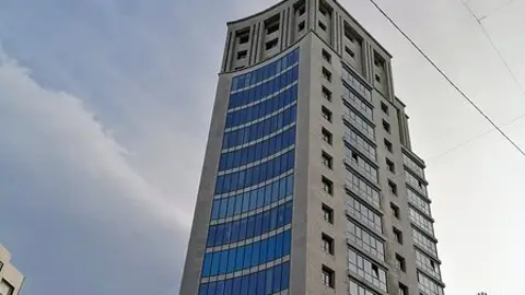 Edificio de La Jirafa en Oviedo Edificio de La Jirafa en Oviedo