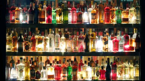 L&#39;alcohol acapara més de la meitat de tractaments d&#39;addiccions iniciats el 2022