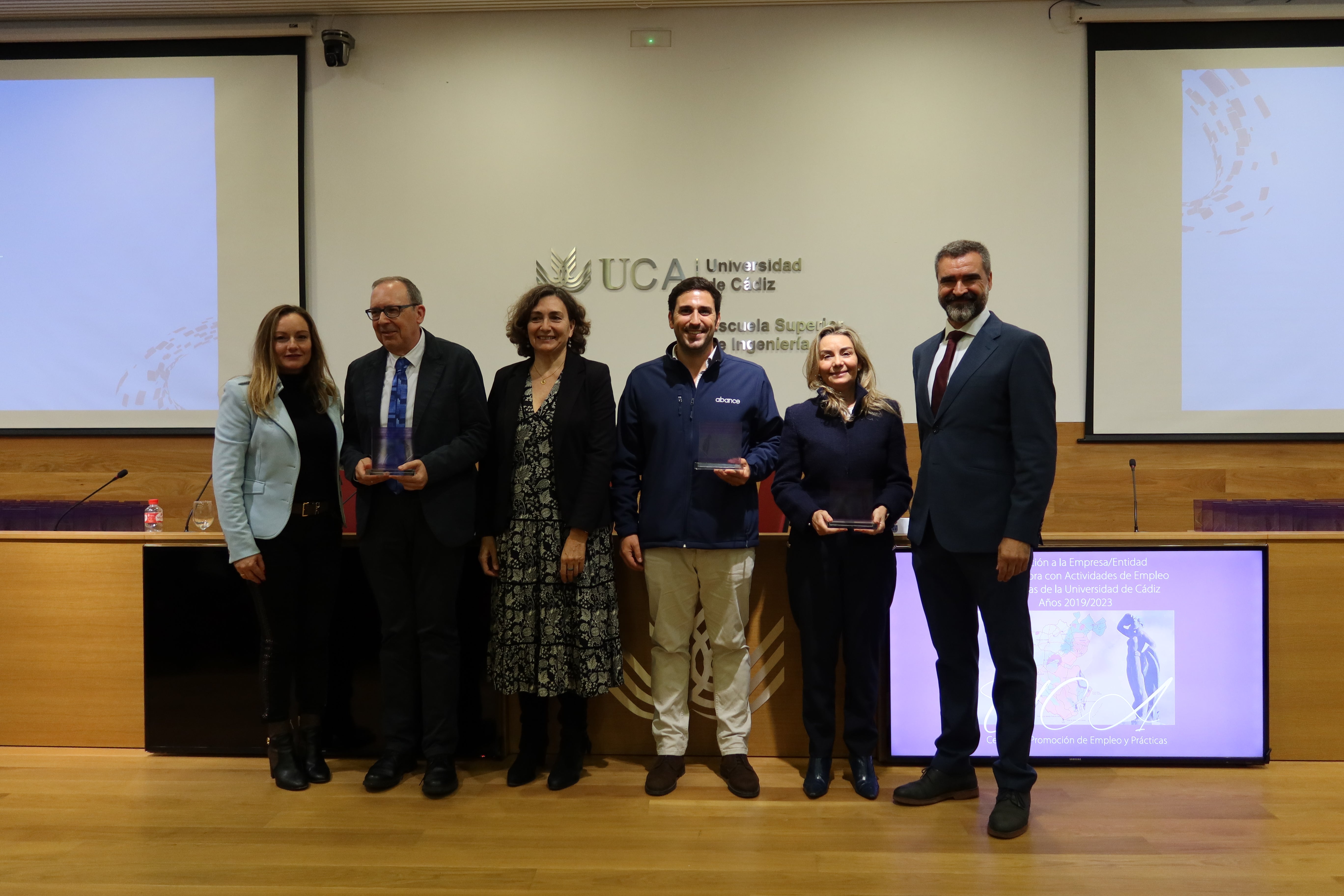 La UCA reconoce la colaboración de las empresas e instituciones en actividades de Empleo y Prácticas La UCA reconoce la colaboración de las empresas e instituciones en actividades de Empleo y Prácticas